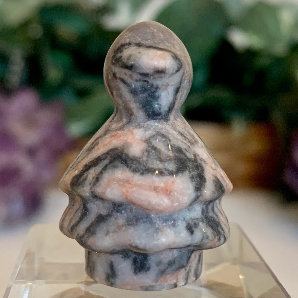 Natural Pink Zebra Stone Carved Human Figurine Crystal Person Man Woman Carving